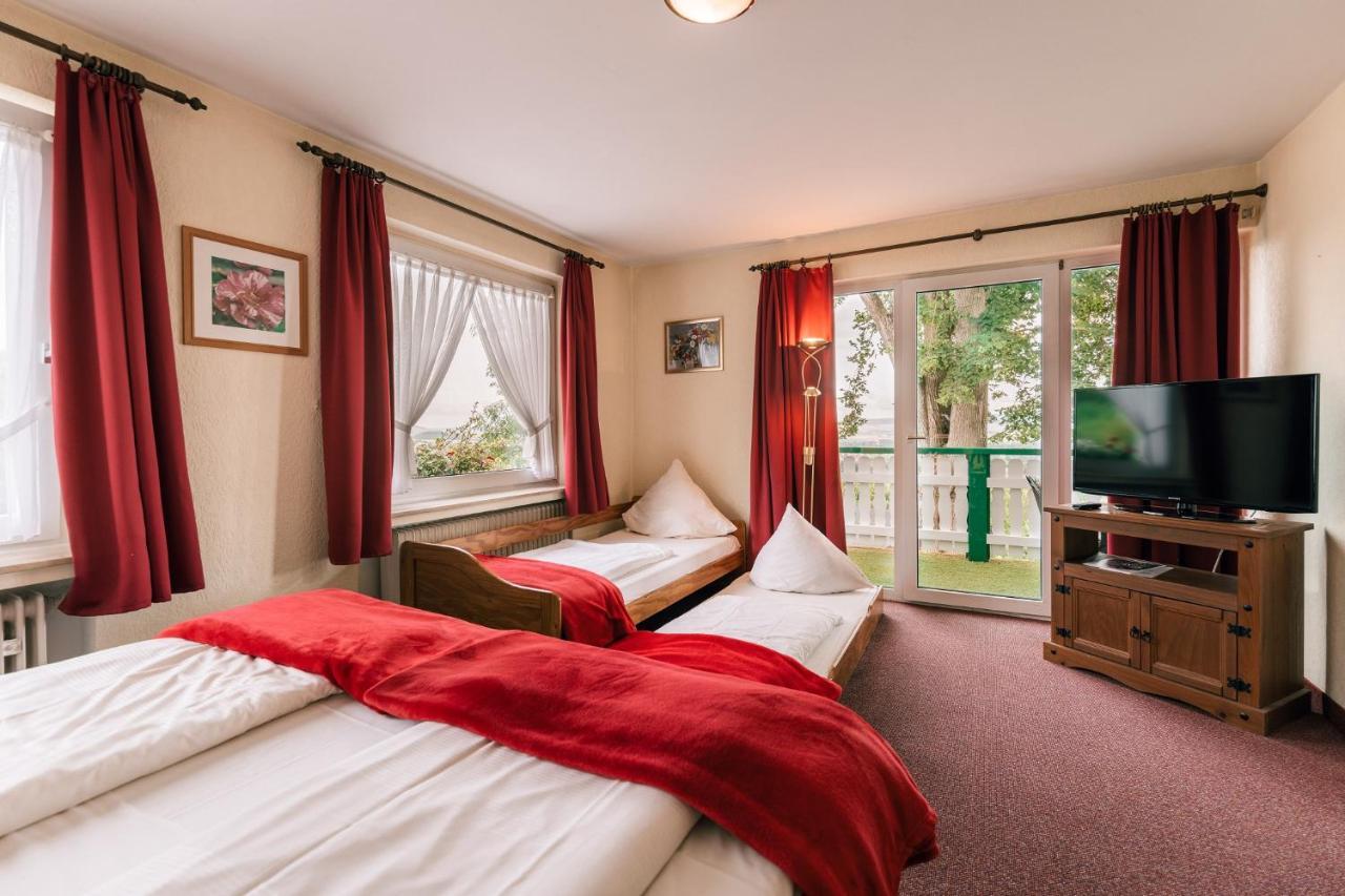 Hotel Hasenjaeger Einbeck Exterior photo
